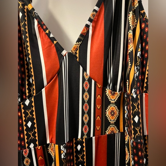 NWT SHEIN Plus Geo Print Wrap Maxi Cami Dress Size 4X - Picture 5 of 8